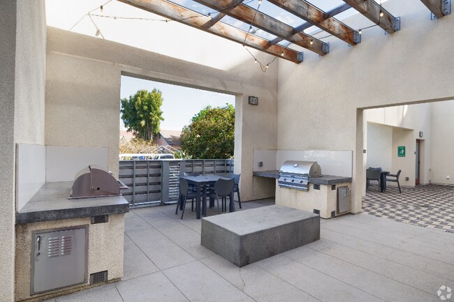 Foto del edificio - 4320 44th St