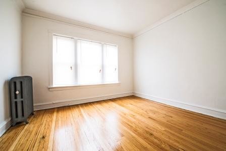 Foto del edificio - 1448 W 83rd