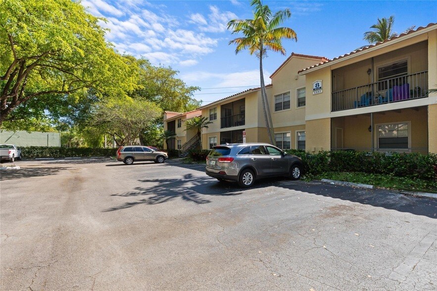 Photo - 1237 SW 46th Ave