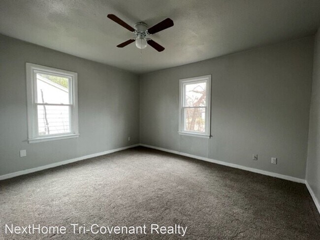 Foto del edificio - 3 br, 1 bath House - 1713 NW Lindy