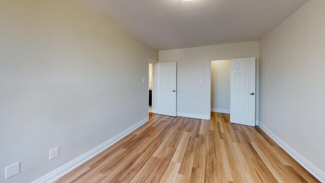 Photo du bâtiment - 158 Ontario