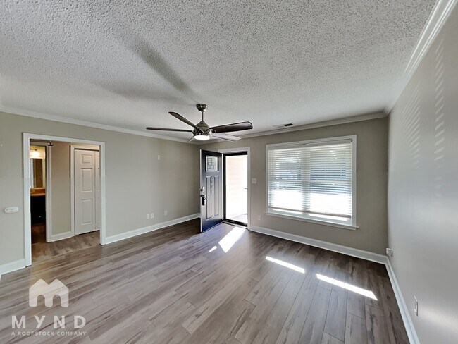 Foto del edificio - 5008 Tony Ave