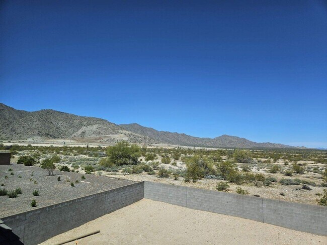 Foto del edificio - 20124 W Palo Verde Dr