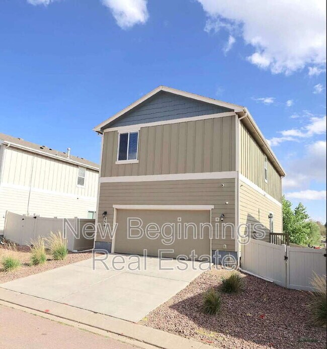Foto del edificio - 2562 Ellingwood Dr