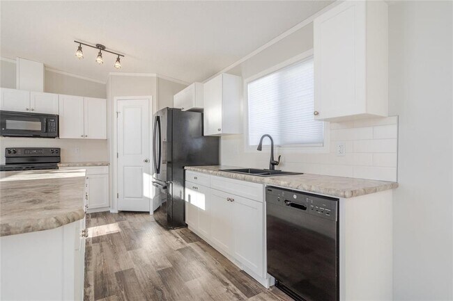 Photo du bâtiment - 46 Prairie Oak Dr