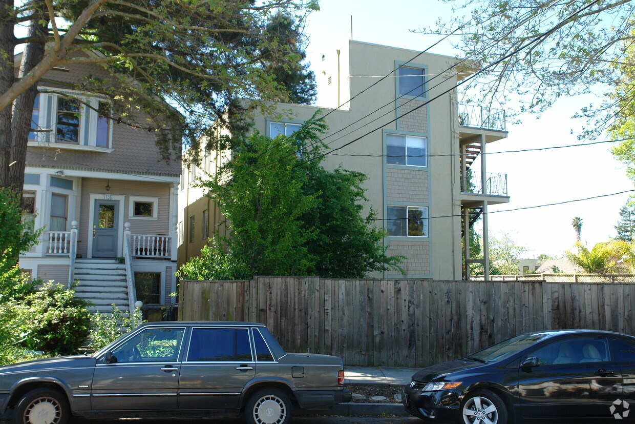 Foto del edificio - 1734 Blake St