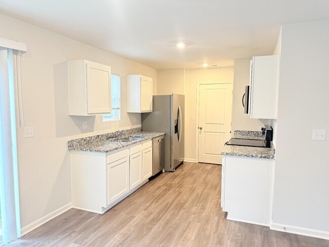 Photo - 344 Berkley Rd House