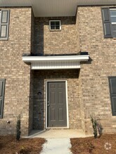 Building Photo - 435 3rd Loop Rd