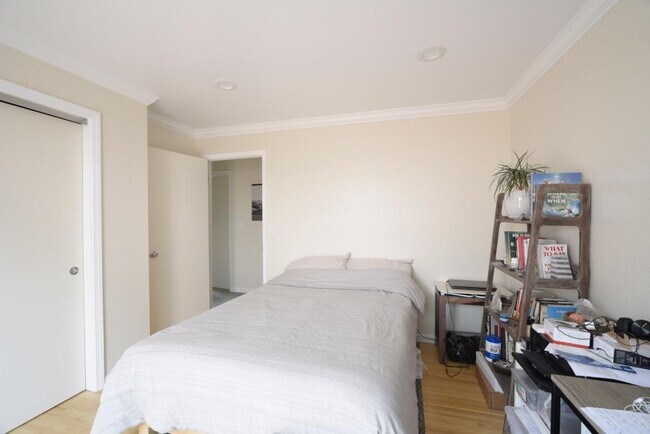 Foto del edificio - 265 Pinewood St