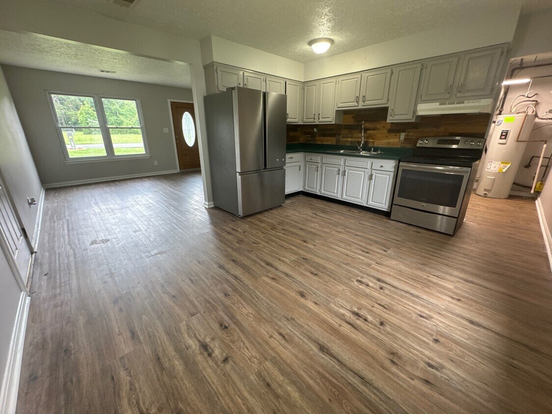 Foto principal - 9705 Turnpike View Dr