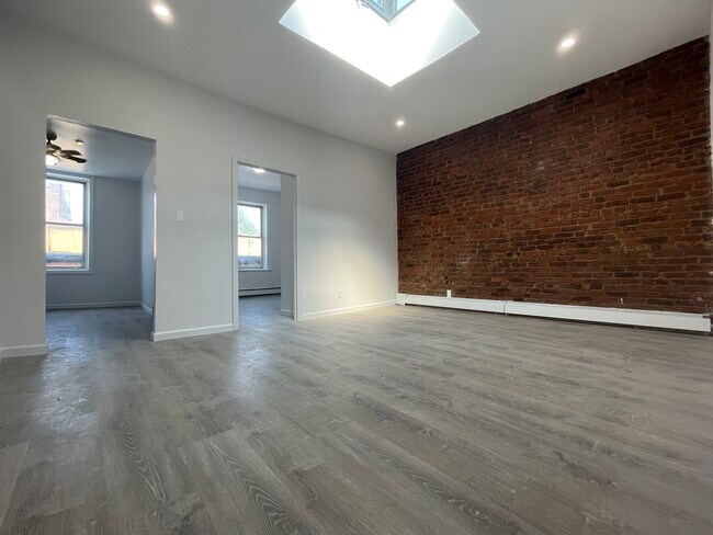 Foto del edificio - 7117 13th Ave