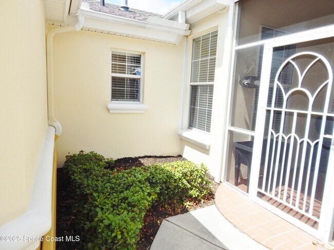 Foto del edificio - 4590 Brantford Ct