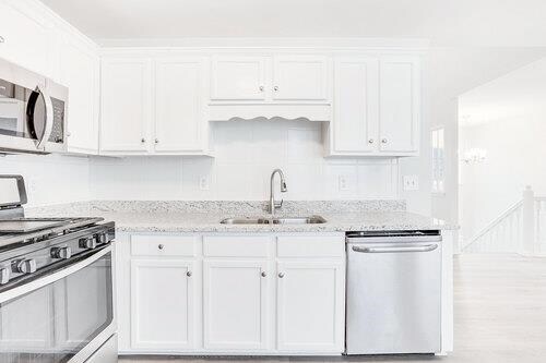 Building Photo - 133 Yellow Pine Dr