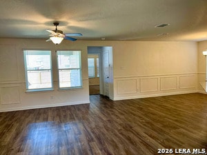 Building Photo - 8563 Red Hawk Lp