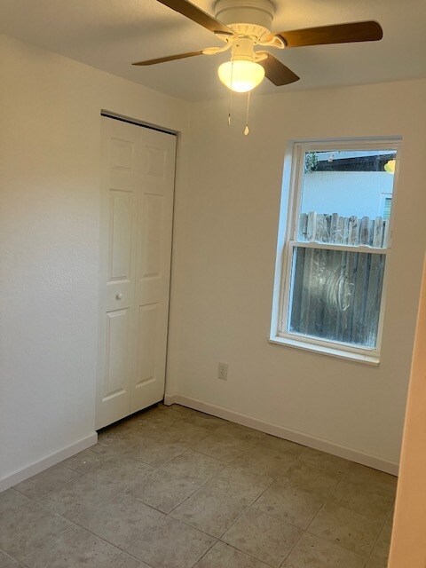 Habitación uno - 916 1/2 Stinson St