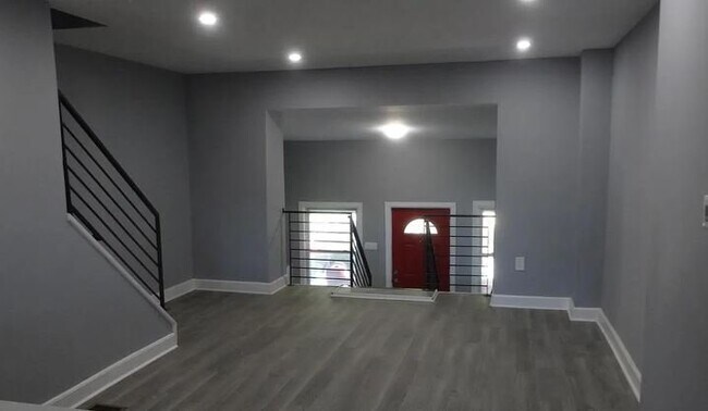 Foto del edificio - 5839 Ludlow St