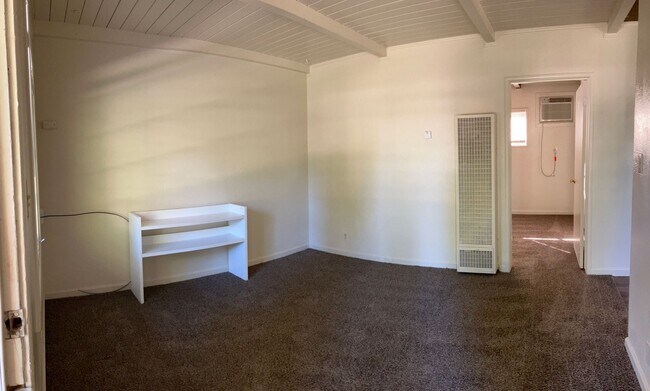 Foto del edificio - 1130 Stoddard Ave