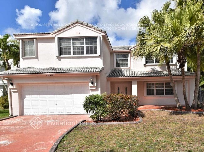 Building Photo - 10101 SW 9th Ln