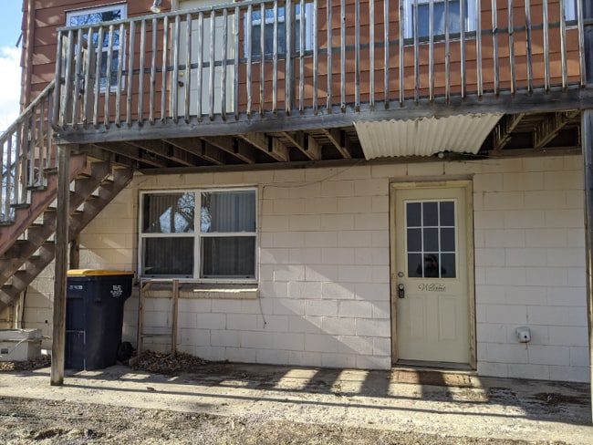 Foto del edificio - 823.5 6th N St