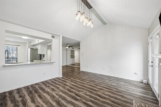 Building Photo - 763 Bering Dr