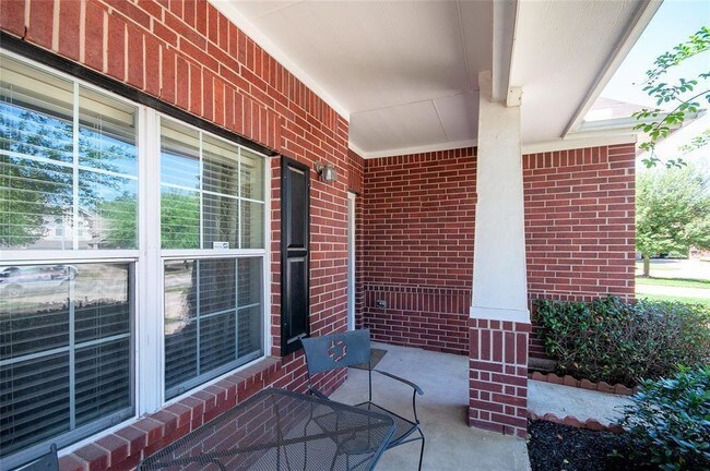 Building Photo - 5015 BridgeValley Ct