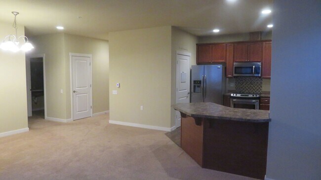 Foto del edificio - 1613 Burnside Pl