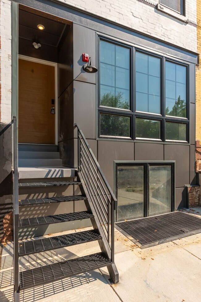 Photo - 2339 N College Ave Apartment