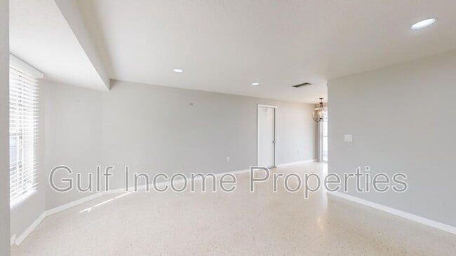 Foto del edificio - 621 21st St W