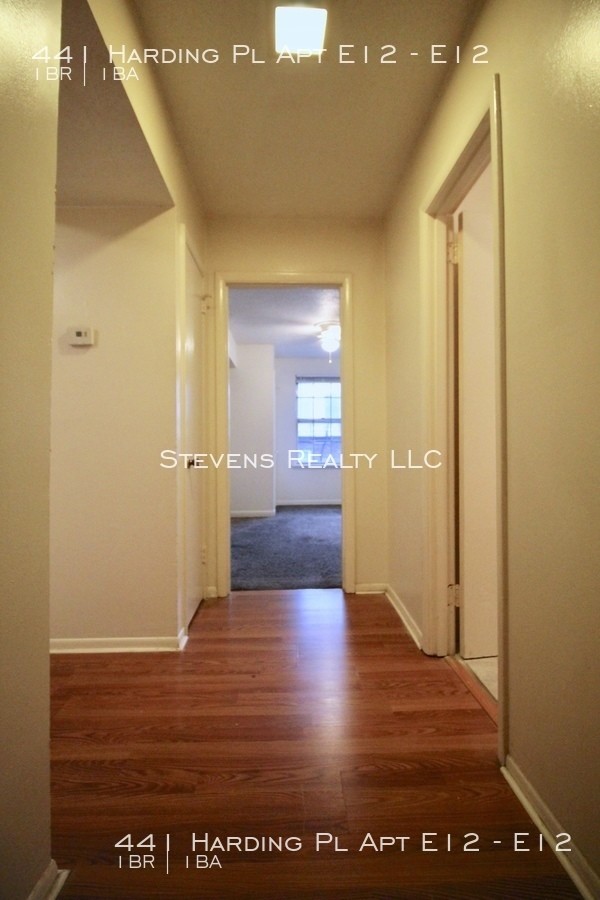 Building Photo - 441 Harding Pl E12