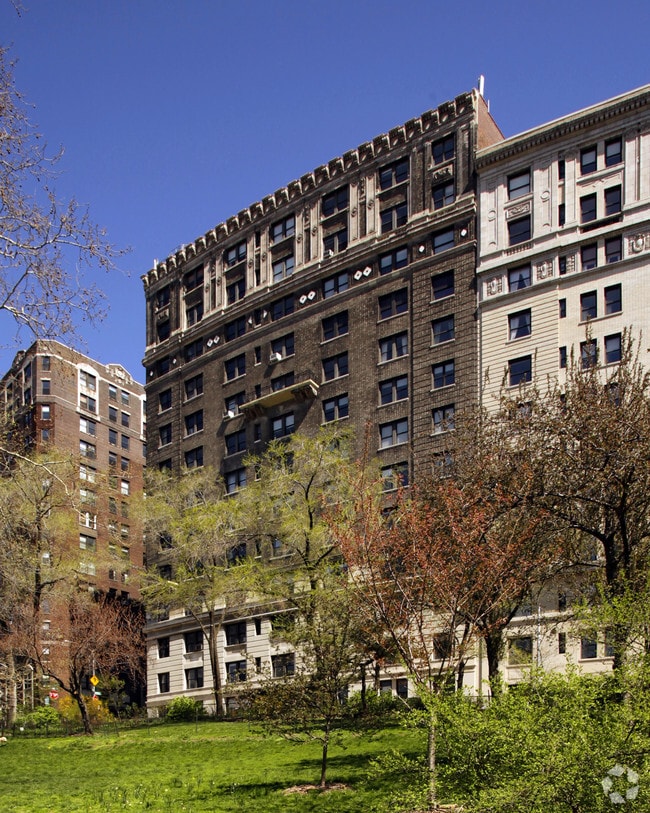 276 Riverside Dr - Wendolyn Apartments