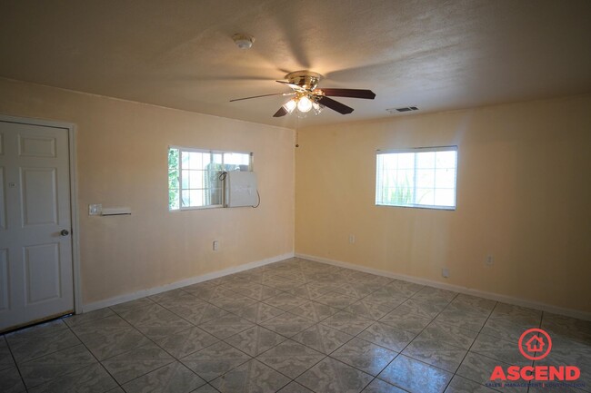 Building Photo - Charming 4 Bedroom, 2 Bathroom Home in Delano