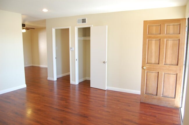 Building Photo - 16106 Bonsallo Ave