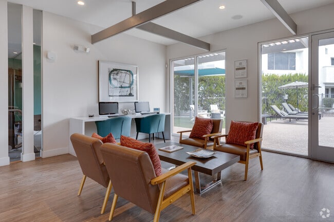 Leasing Office - Talavera