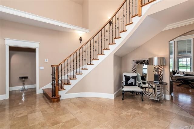 Building Photo - 936 Far Oaks Dr
