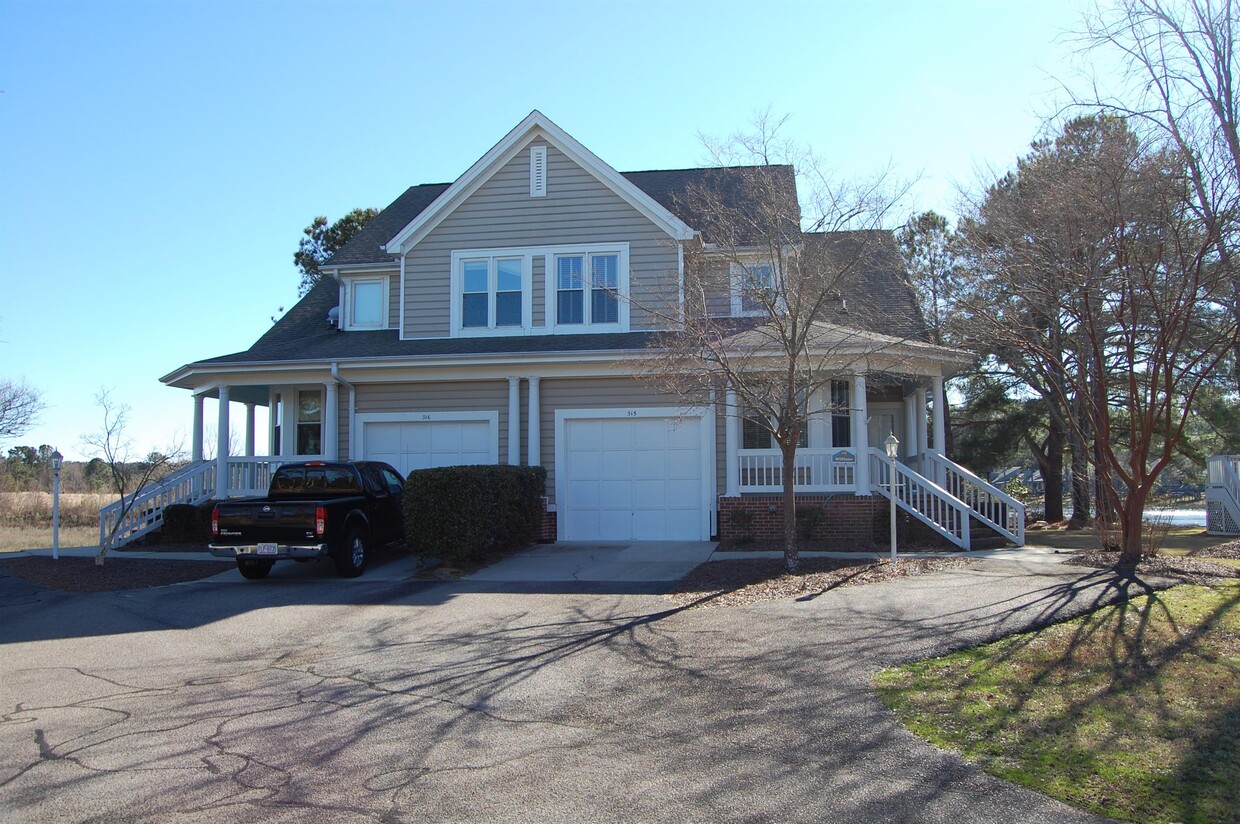 315 Dogwood Landing, Vass, NC 28394 Townhome Rentals in Vass NC