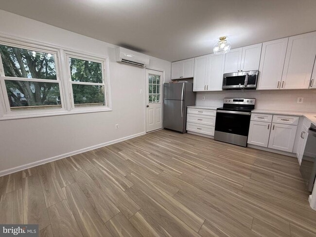Building Photo - 7308 E Springbrook Ct