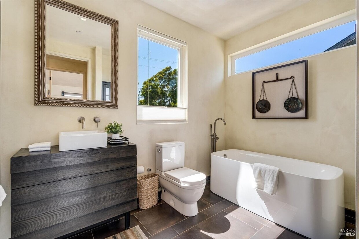 Foto principal - 1364 Milton Rd