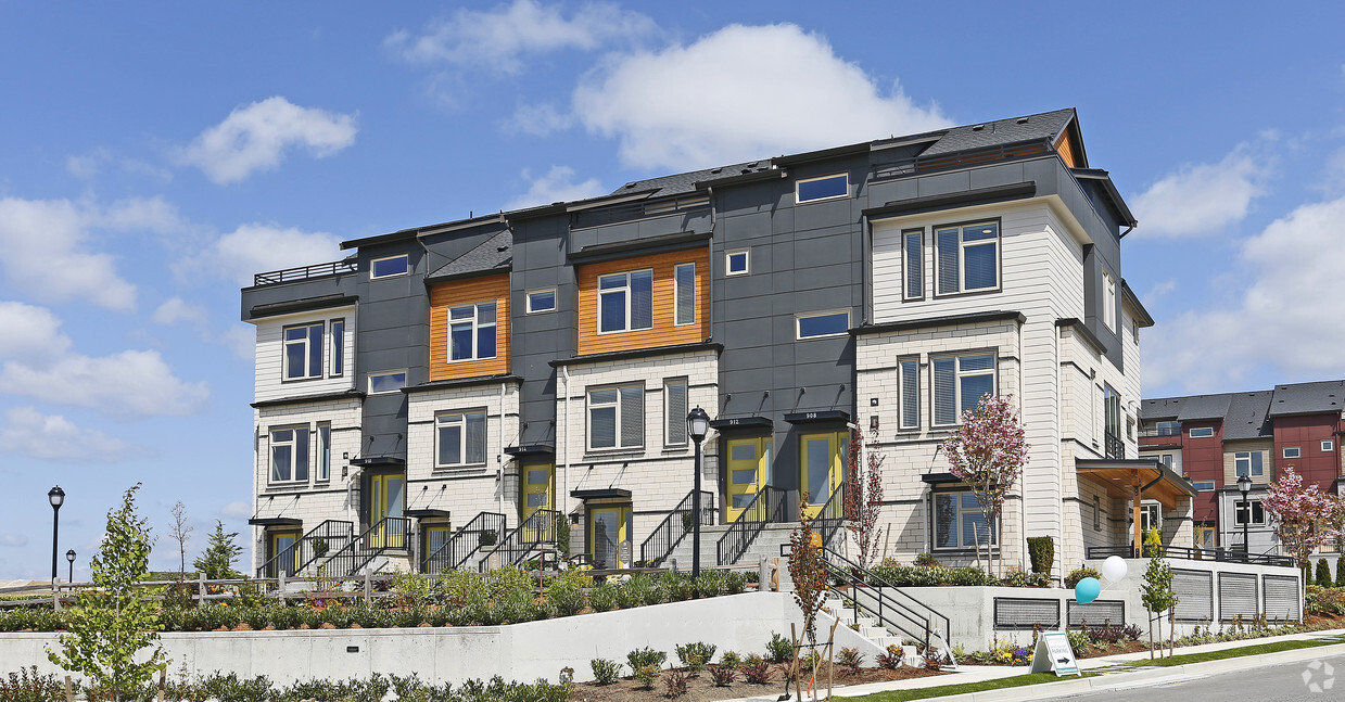 Primary Photo - Westridge Townhomes - North