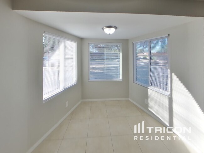 Building Photo - 1028 E 8th Street Mesa AZ