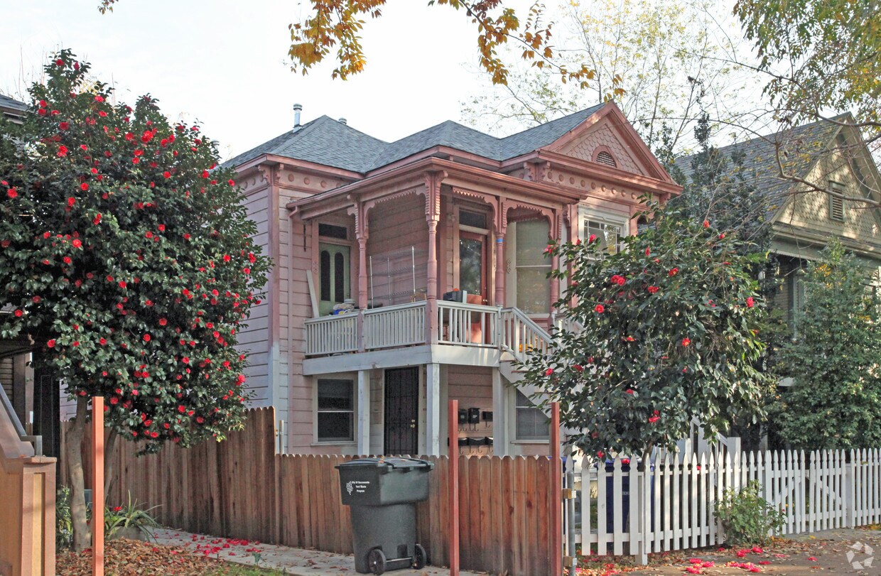Building Photo - 415-423 T St