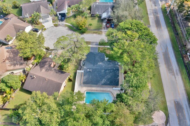 Building Photo - 501 NW 78th Way