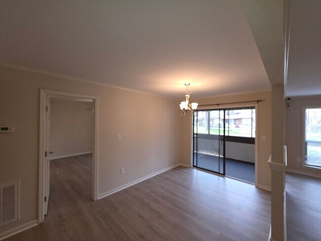 Building Photo - 7325 Winery Ln