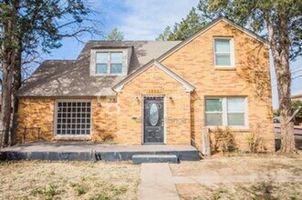 Building Photo - 1602 Avenue X