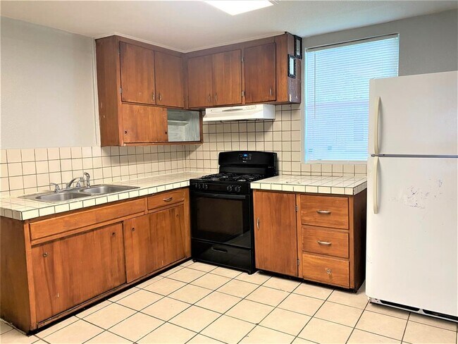 Foto del edificio - 621 S Commerce St