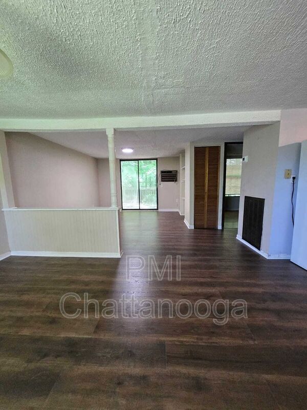 Foto del edificio - 1726 Ashmore Ave