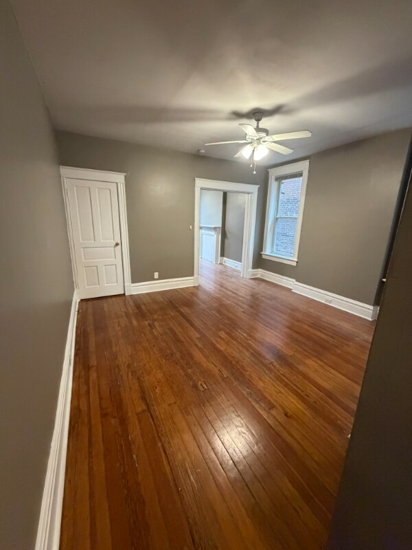 Foto del edificio - 3461 S Spring Ave