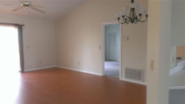 Foto del edificio - 3001 E Beaumont Ln
