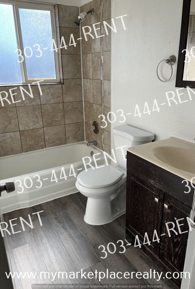 Photo - 2 Bedroom & 1 Bathroom in Brighton House