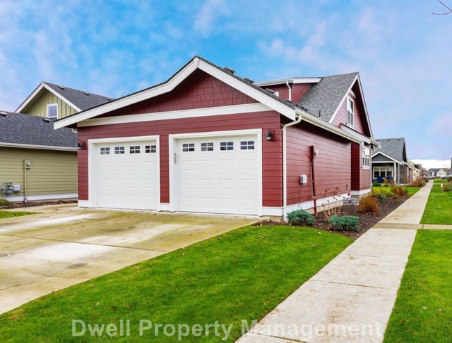 Building Photo - Charming 3 Bed, 3.5 Bath Home with Granite Counters & 2-Car Garage in Lynden