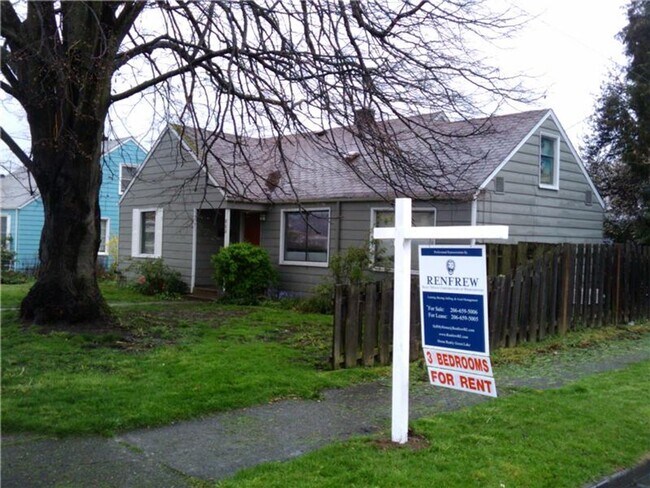 Building Photo - Charming Pet Friendly Home in Seattles Cov...